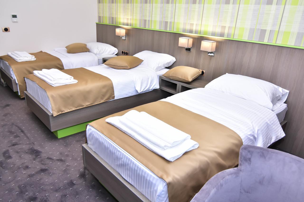 Hotel Kljuc Luaran gambar